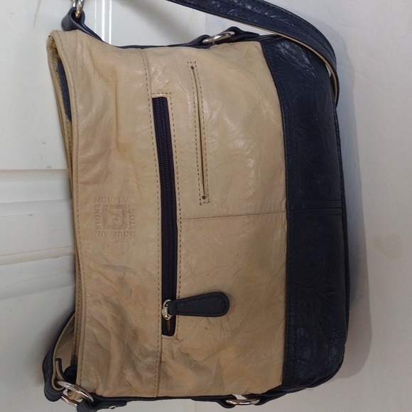 STONE MOUNTAIN LEATHER Shoulder Bag Navy Cream - Picture 3 of 16
